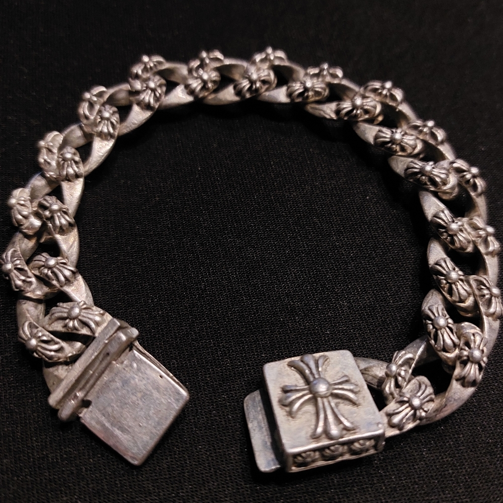 "Chrome Hearts" style bracelet